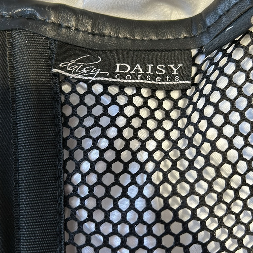 Daisy Corset - Picture 5 of 14